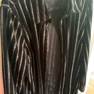 AZI velvet black and white button down shirt XL